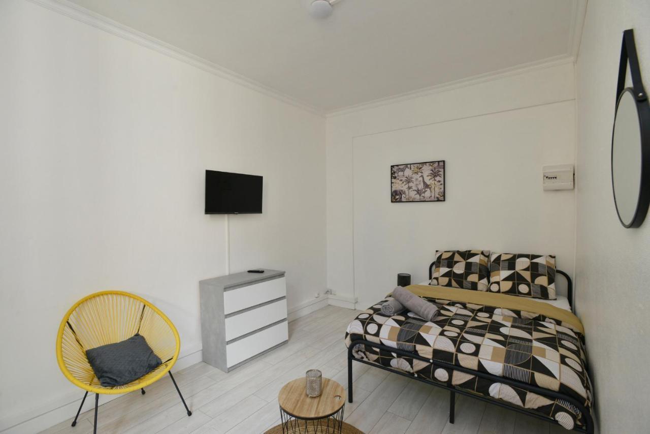סן-קוונטן Home Group מראה חיצוני תמונה