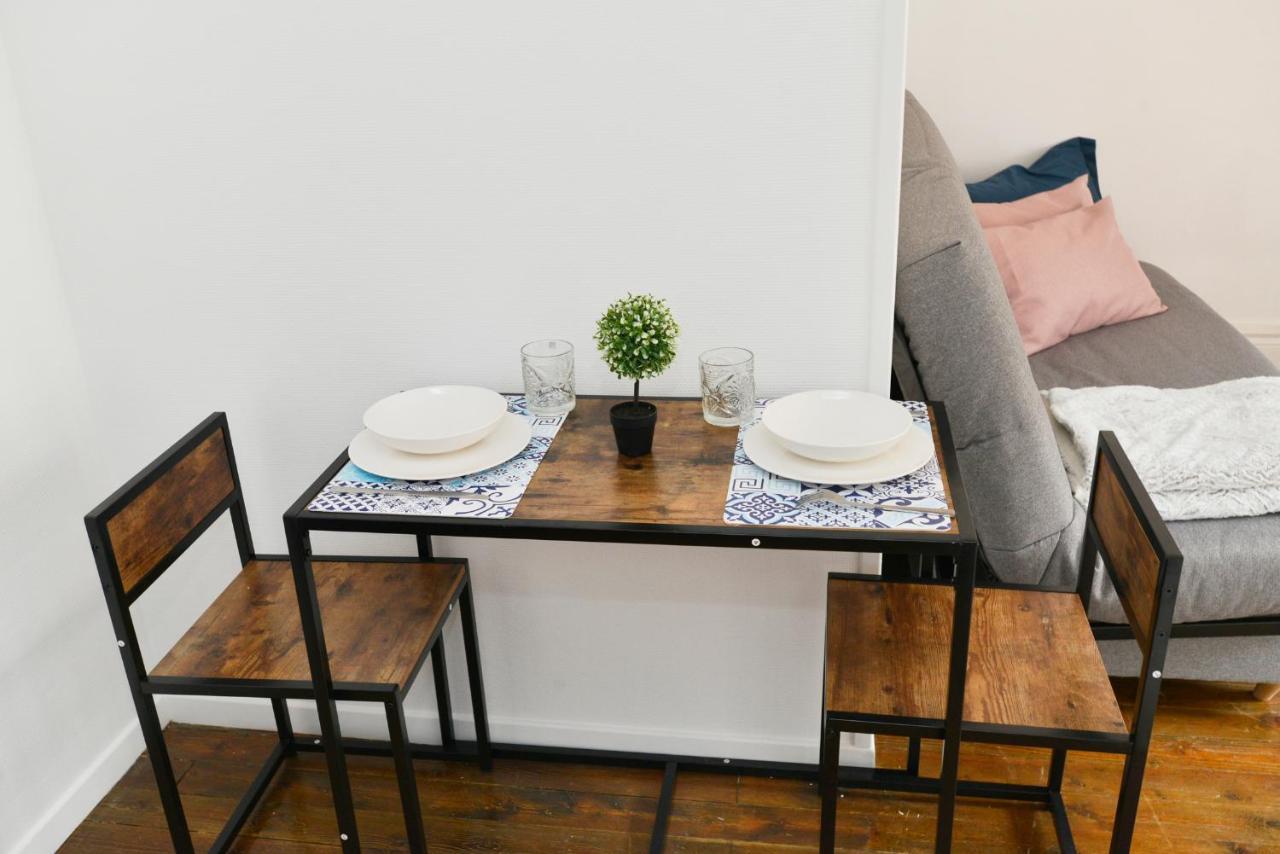 סן-קוונטן Home Group מראה חיצוני תמונה